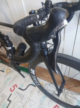 Btwin Mach 720 AW Talla 55 Carbono, carretera