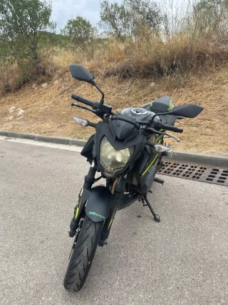 Kawasaki Z 125 2021 Negra y Verde