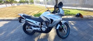 Honda Transalp Plateada XL650