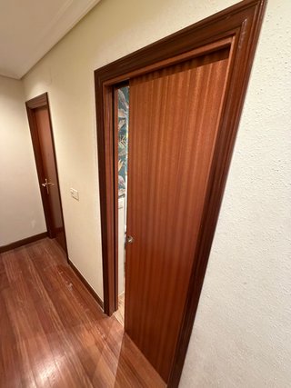 Carpintería bilbao puertas suelo rodapié montajes