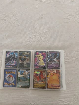 Cartas Pokémon falsas y verdaderas