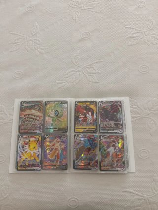 Cartas Pokémon falsas y verdaderas