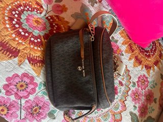 Riñonera Michael Kors Marrón y Dorada