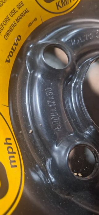 Llanta de repuesto Volvo Galleta. Sin neumático.