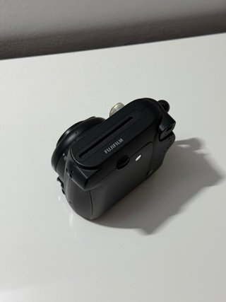 Cámara Fujifilm Instax Mini 8 Negra