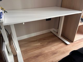 Mesa escritorio regulable Ikea Trotten 120x70