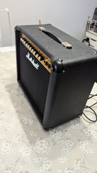 Marshall MG30DFX Amplificador Guitarra