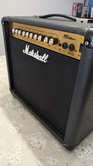 Marshall MG30DFX Amplificador Guitarra