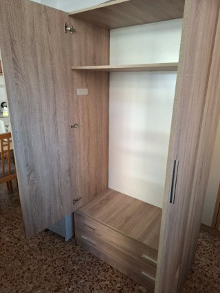 Armario de madera 3 puertas