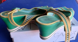 Sandalias cuña Blue Box T- 41