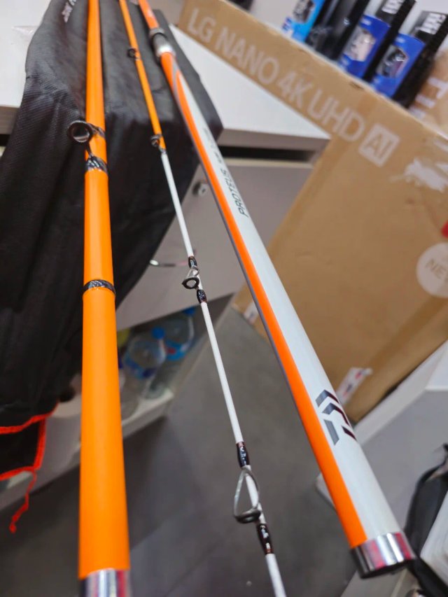 Caña Pesca Daiwa Proteus Surf 33-420