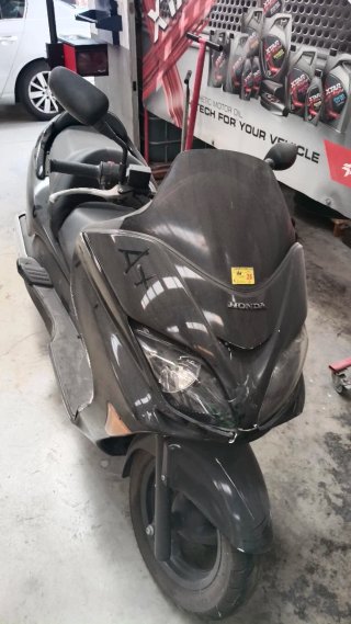 Honda Maxi Scooter Despiece o Arreglo