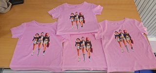 Camiseta K-pop, NUEVA, talla 7-8 años (S)