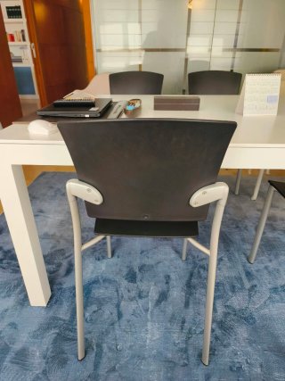 6 Sillas EMEA oficina despacho negras - Lote