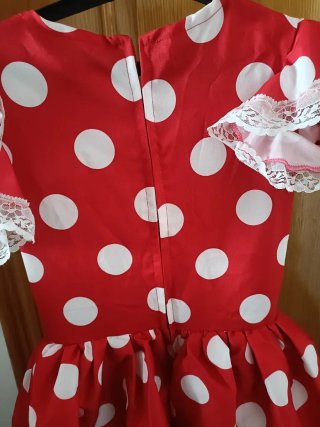 Vestido Flamenca Rojo Lunares Blancos. Talla 8 año