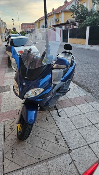 Piaggio X9 250cc Azul Maxi-Scooter