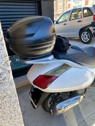 Aprilia Atlantic 125 Blanca