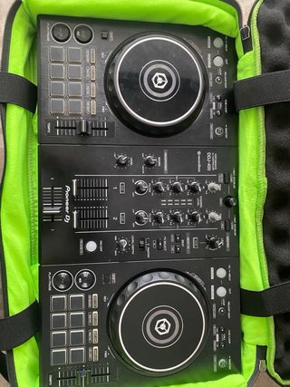 Pioneer DDJ-400 DJ Controller