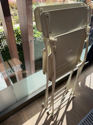 2 Sillas Metálicas Ikea Saltholmen. Cojin incluido