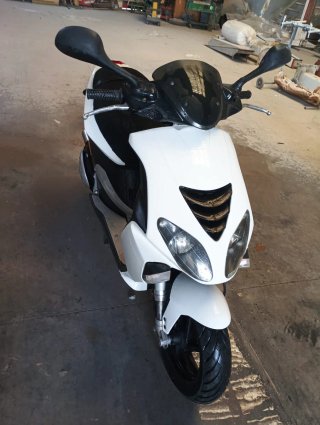 Piaggio NRG Scooter Blanco