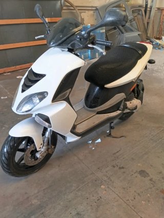 Piaggio NRG Scooter Blanco