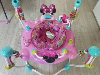 Saltador Minnie Mouse rosa