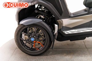 PIAGGIO MP3 530 HPE EXCLUSIVE