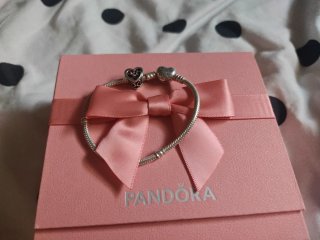 Pulsera Pandora con Charm Corazón