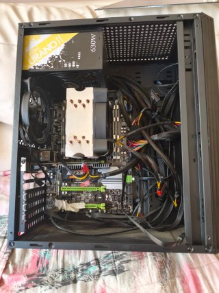 Lote PCs: Antiguo y Moderno