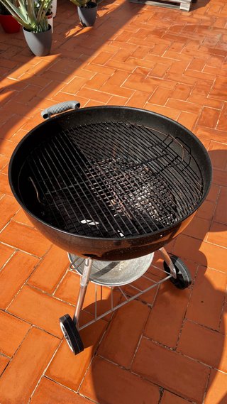 Barbacoa Weber 47cm + Utensilios