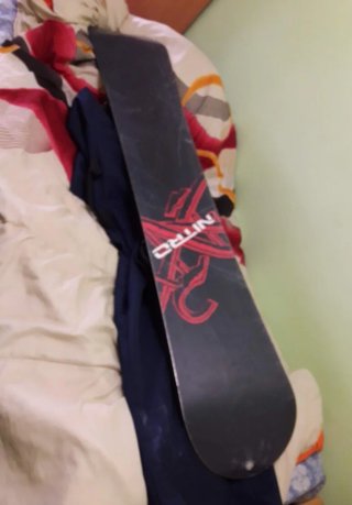 Tabla y botas de Snowboard