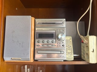 Minicadena Kenwood 104Wx2 con altavoces