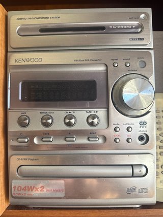 Minicadena Kenwood 104Wx2 con altavoces