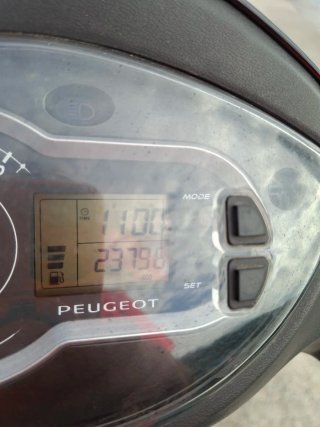 Peugeot Tweet 125 gris/marrón