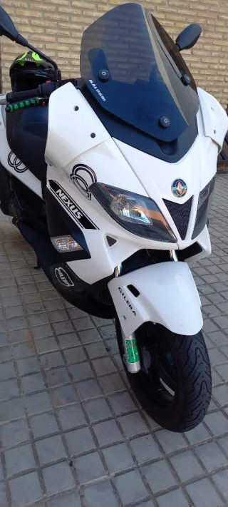 Gilera Nexus 300i Maxi Scooter