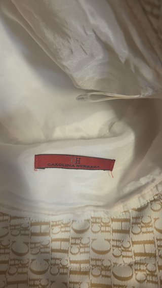 Sombrero estilo pescador Carolina Herrera