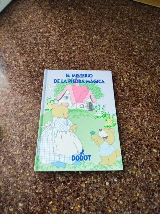 Lote de 16 libros Disney + 1 de regalo.
