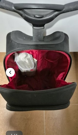 Mochila con ruedas y diseño camuflaje