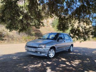 Renault Clio 1994