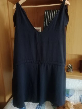 Mono corto azul tirantes lazo verano