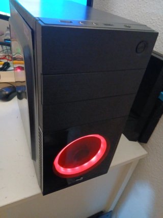 PC Gaming AMD/8GB DDR3/240 SSD+500HDD/GT 730 2G