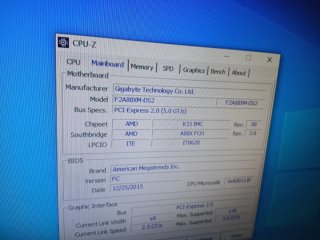 PC Gaming AMD/8GB DDR3/240 SSD+500HDD/GT 730 2G