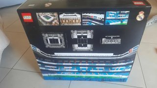 LEGO 10299 Real Madrid Santiago Bernabéu Stadium