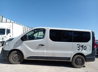 Centralita motor 237106626r renault trafic 103046