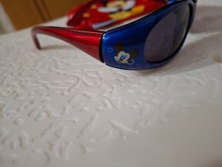 Gafas de Sol Niño. Mickey Mouse Farmacia. SEMINUEV