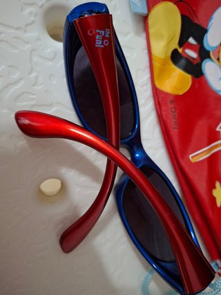 Gafas de Sol Niño. Mickey Mouse Farmacia. SEMINUEV