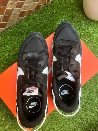 Nike Waffle Debut Negro Blanco