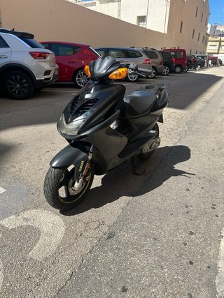 Yamaha Aerox 49cc Negra