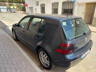 Volkswagen Golf 2002