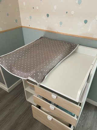 Cambiador IKEA Smastad